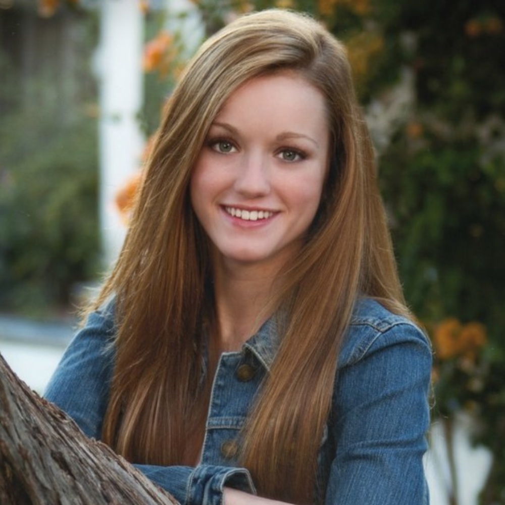 Meet your Posher, Daniela